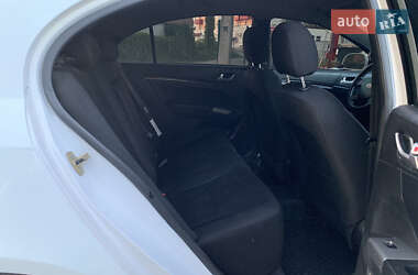 Седан Geely Emgrand 7 (EC7) 2013 в  фото 18 Седан Geely Emgrand 7 (EC7) 2013 в