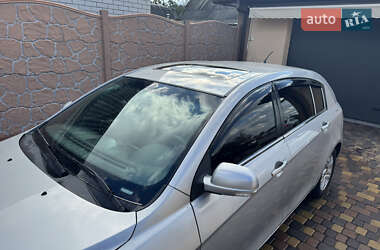 Хетчбек Geely Emgrand 7 (EC7) 2013 в 
