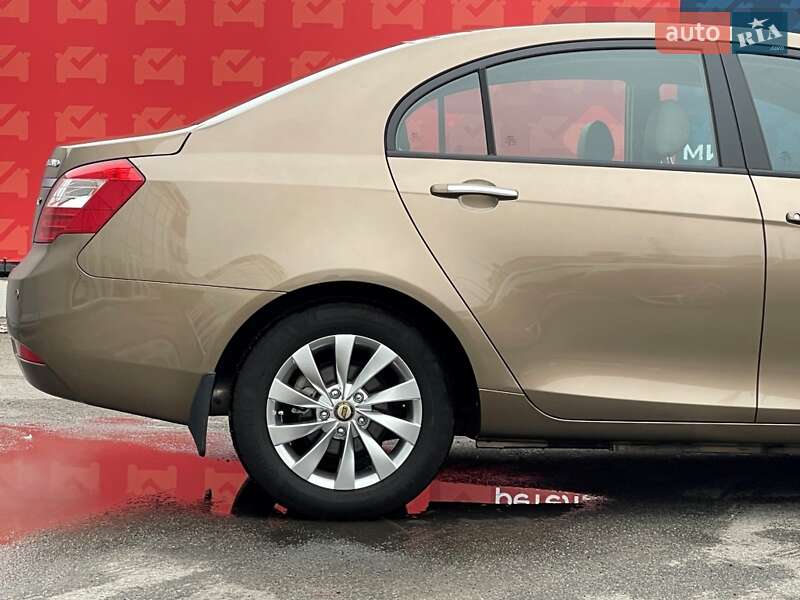 Седан Geely Emgrand 7 (EC7) 2012 в Києві