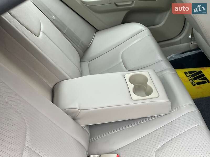 Седан Geely Emgrand 7 (EC7) 2012 в Києві