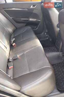 Седан Geely Emgrand 7 (EC7) 2014 в 
