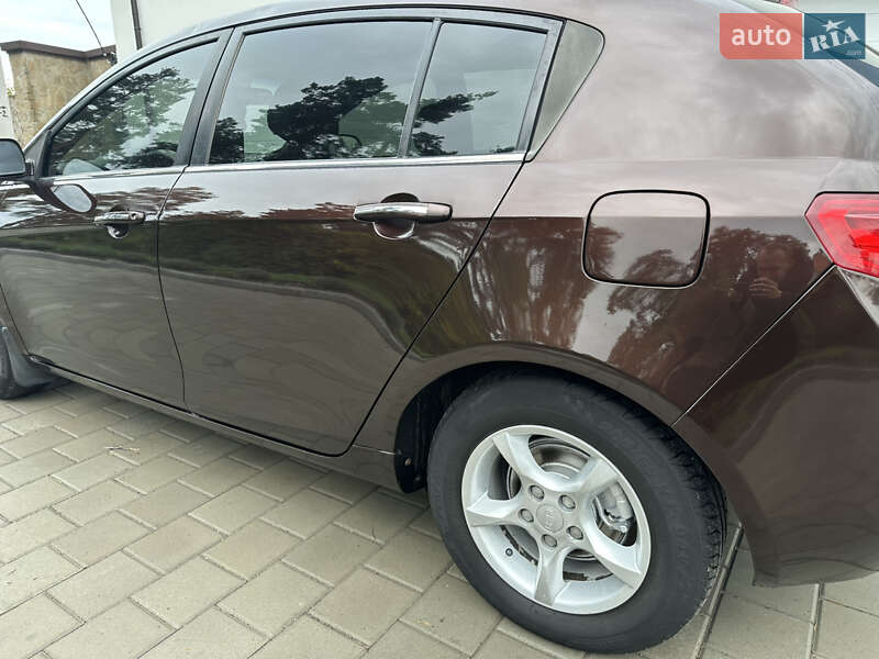 Хетчбек Geely Emgrand 7 (EC7) 2014 в Черкасах фото 25 Хетчбек Geely Emgrand 7 (EC7) 2014 в Черкасах