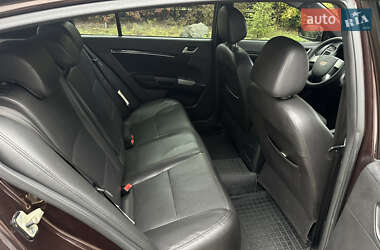 Хетчбек Geely Emgrand 7 (EC7) 2014 в 