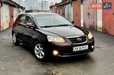 Хетчбек Geely Emgrand 7 (EC7) 2014 в 