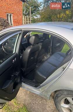 Хетчбек Geely Emgrand 7 (EC7) 2014 в 