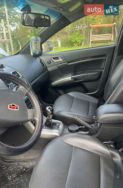 Хетчбек Geely Emgrand 7 (EC7) 2014 в 