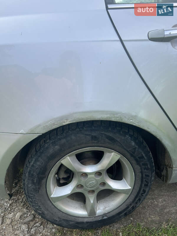 Хэтчбек Geely Emgrand 7 (EC7) 2014 в Бориславе