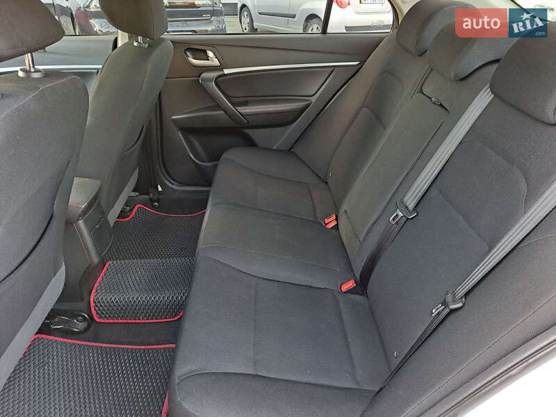 Седан Geely Emgrand 7 (EC7) 2017 в Києві фото 18 Седан Geely Emgrand 7 (EC7) 2017 в Києві