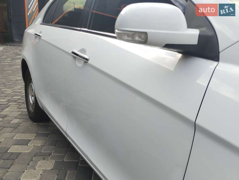 Седан Geely Emgrand 7 (EC7) 2012 в Миколаєві фото 4 Седан Geely Emgrand 7 (EC7) 2012 в Миколаєві