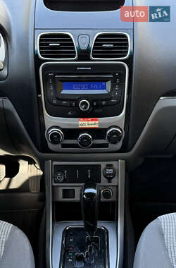 Седан Geely Emgrand 7 (EC7) 2012 в 