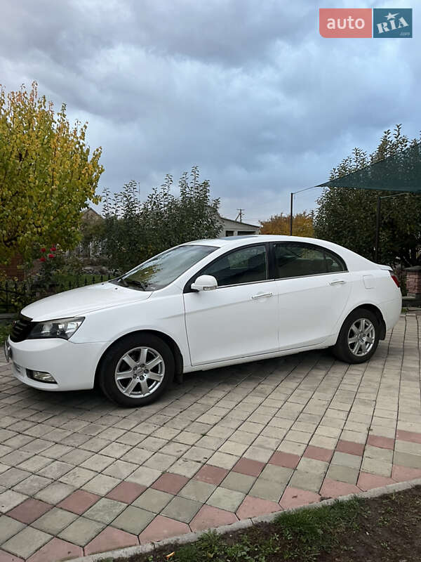 Седан Geely Emgrand 7 (EC7) 2013 в Решетилівці
