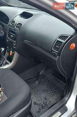 Седан Geely Emgrand 7 (EC7) 2012 в Кривом Роге