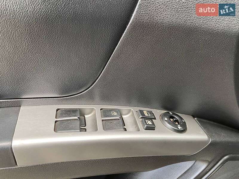 Хэтчбек Geely Emgrand 7 (EC7) 2014 в Хмельницком фото 13 Хэтчбек Geely Emgrand 7 (EC7) 2014 в Хмельницком