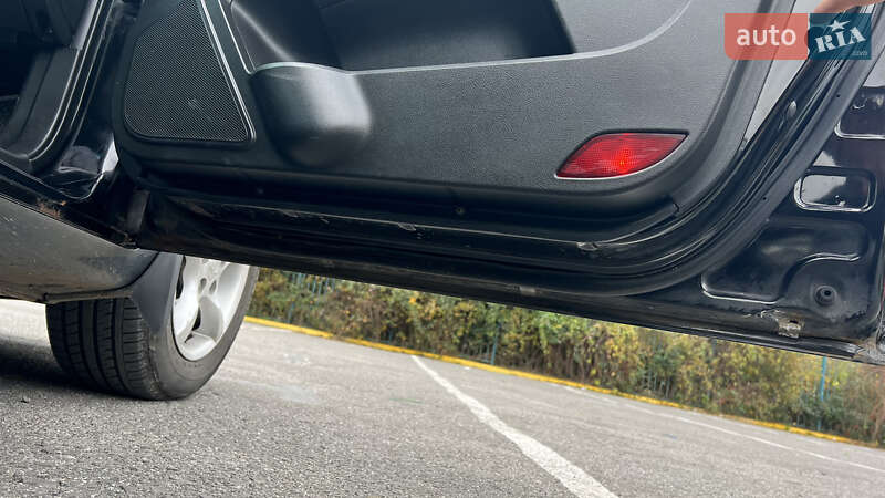 Седан Geely Emgrand 7 (EC7) 2013 в Ужгороде