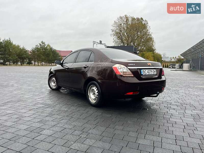 Седан Geely Emgrand 7 (EC7) 2013 в Самборе