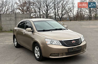 Седан Geely Emgrand 7 (EC7) 2011 в Кривом Роге