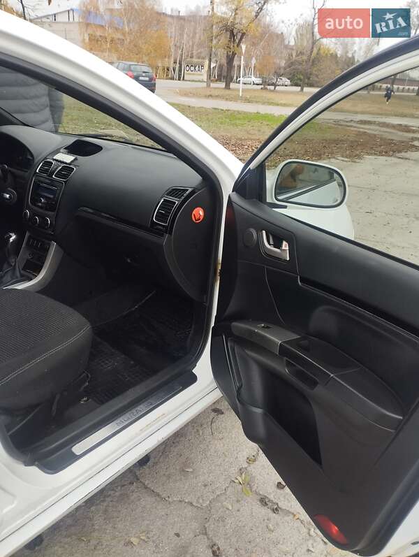 Седан Geely Emgrand 7 (EC7) 2014 в Никополе фото 10 Седан Geely Emgrand 7 (EC7) 2014 в Никополе