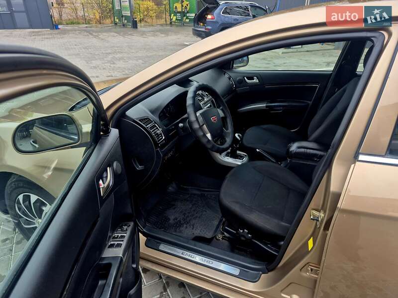 Седан Geely Emgrand 7 (EC7) 2013 в Новомосковську