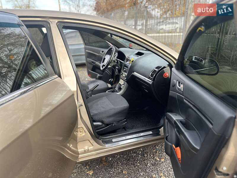 Седан Geely Emgrand 7 (EC7) 2013 в Києві