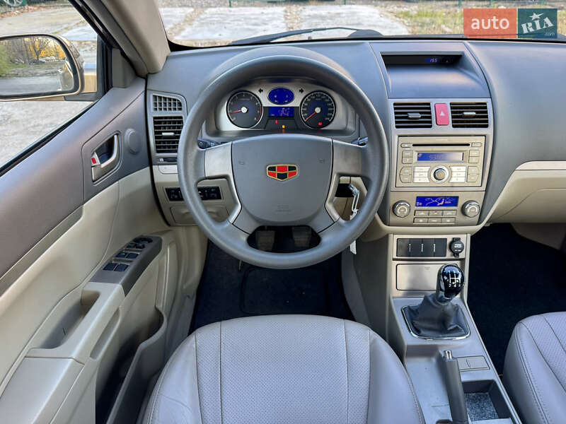 Седан Geely Emgrand 7 (EC7) 2012 в Киеве