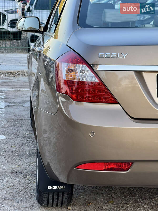 Седан Geely Emgrand 7 (EC7) 2012 в Киеве