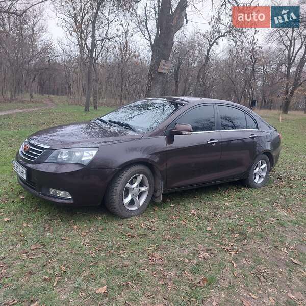 Седан Geely Emgrand 7 (EC7) 2013 в Дніпрі
