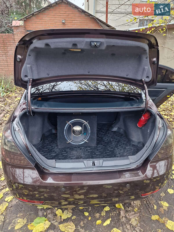 Седан Geely Emgrand 7 (EC7) 2013 в Одесі