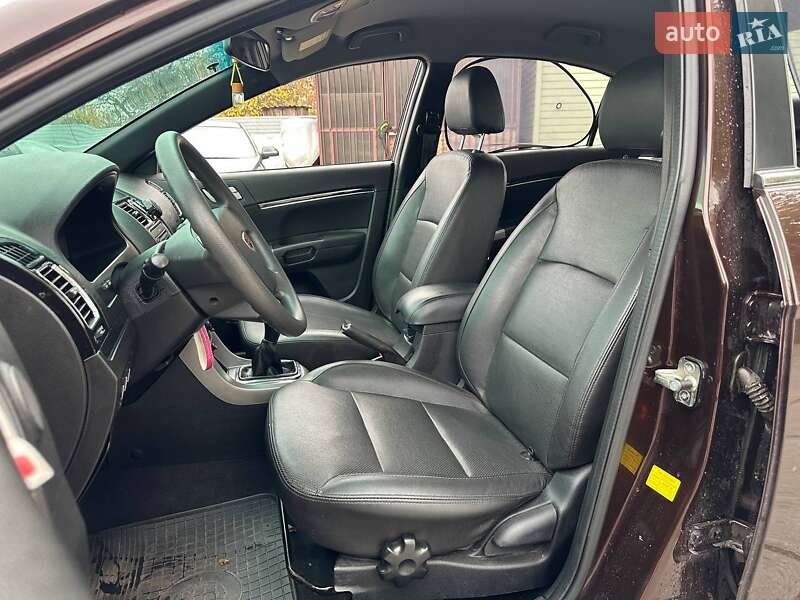 Седан Geely Emgrand 7 (EC7) 2015 в Киеве фото 9 Седан Geely Emgrand 7 (EC7) 2015 в Киеве