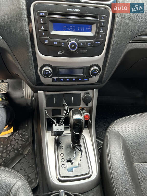 Седан Geely Emgrand 7 (EC7) 2013 в Кривом Роге