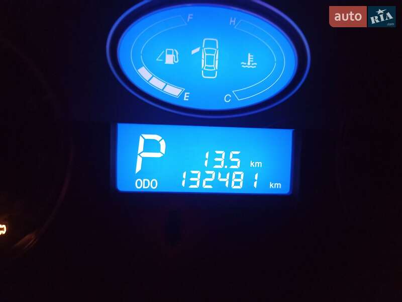 Хетчбек Geely Emgrand 7 (EC7) 2013 в Коростишеві