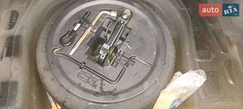 Седан Geely Emgrand 7 (EC7) 2013 в Олександрії