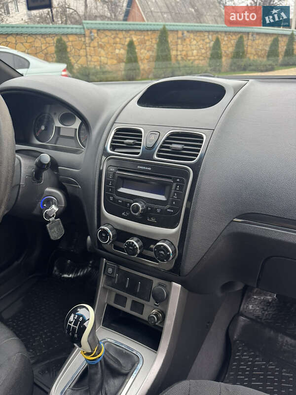 Седан Geely Emgrand 7 (EC7) 2012 в Могилев-Подольске