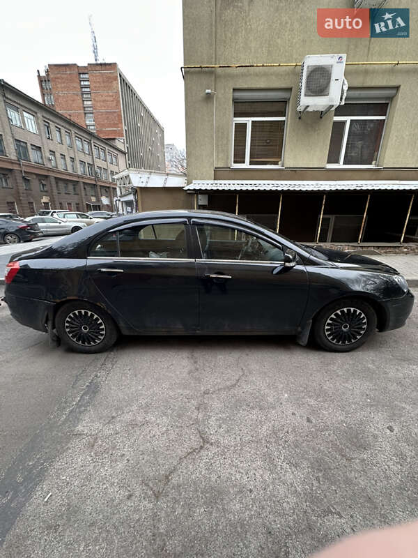 Седан Geely Emgrand 7 (EC7) 2013 в Днепре