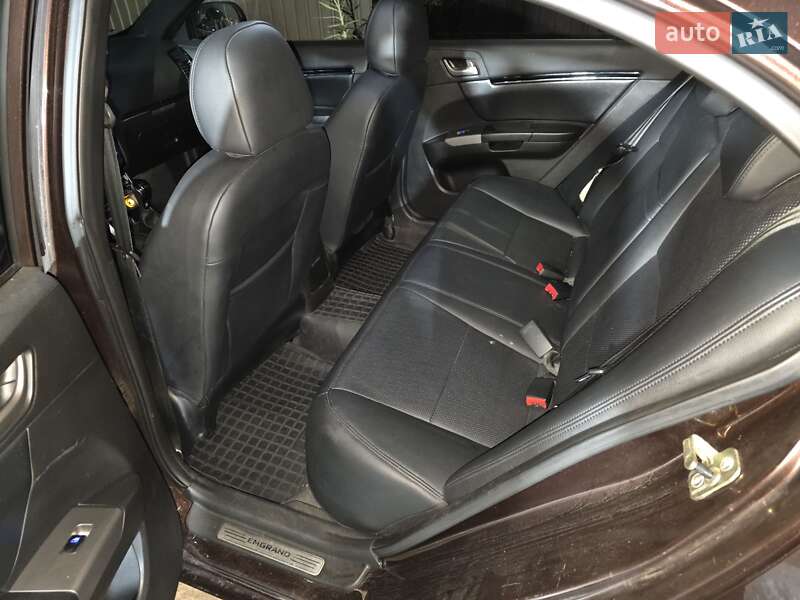 Седан Geely Emgrand 7 (EC7) 2013 в Ивано-Франковске