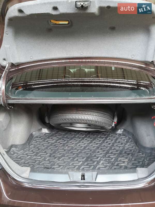 Седан Geely Emgrand 7 (EC7) 2013 в Овидиополе