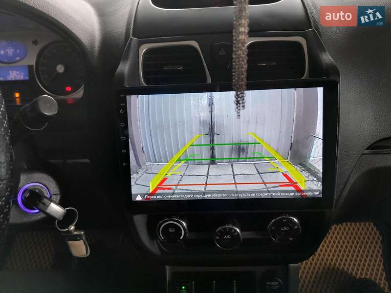 Седан Geely Emgrand 7 (EC7) 2013 в Овидиополе