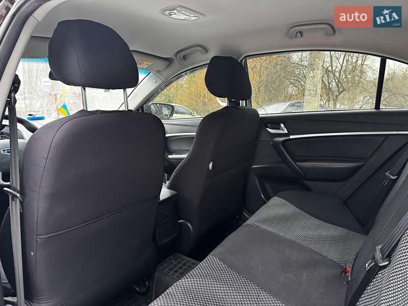 Седан Geely Emgrand 7 (EC7) 2018 в Києві