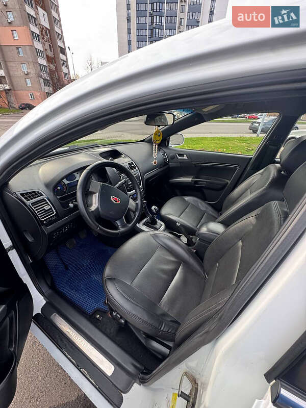 Седан Geely Emgrand 7 (EC7) 2015 в Черкасах