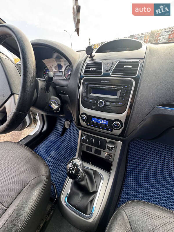 Седан Geely Emgrand 7 (EC7) 2015 в Черкасах