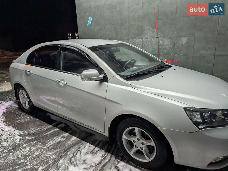 Седан Geely Emgrand 7 (EC7) 2014 в Івано-Франківську