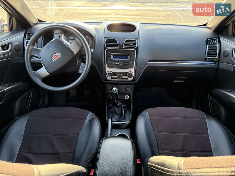 Седан Geely Emgrand 7 (EC7) 2013 в Николаеве