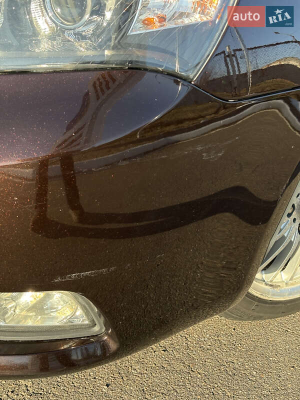 Седан Geely Emgrand 7 (EC7) 2013 в Николаеве