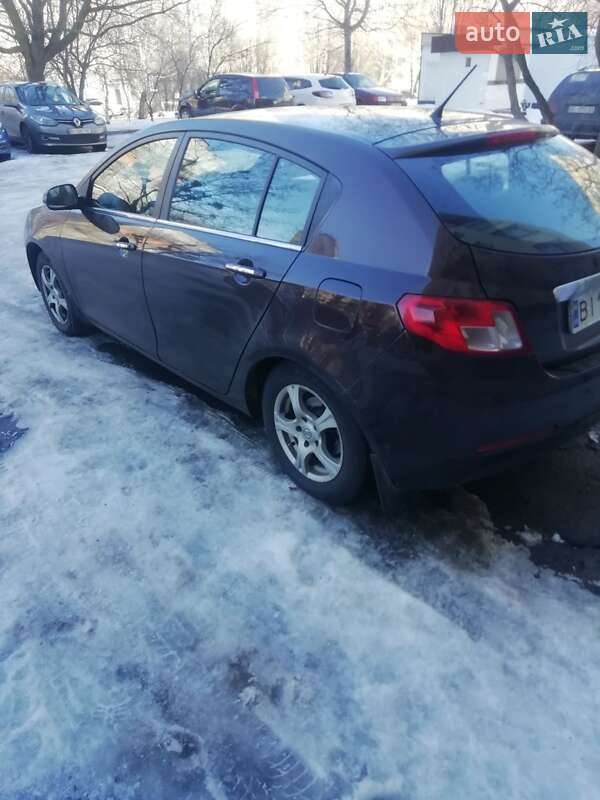 Хэтчбек Geely Emgrand 7 (EC7) 2013 в Полтаве