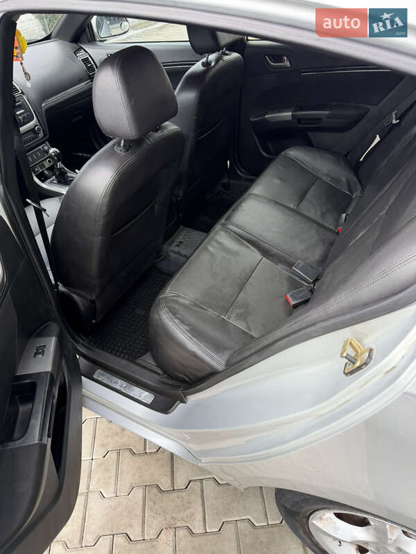 Хэтчбек Geely Emgrand 7 (EC7) 2014 в Ивано-Франковске