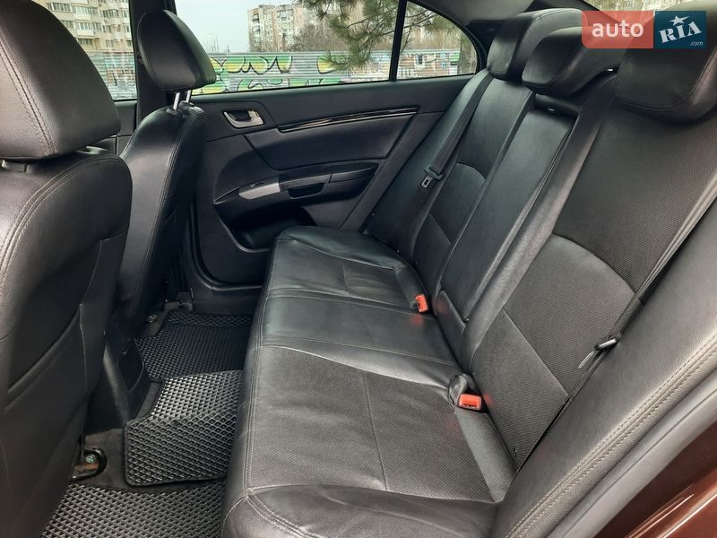 Седан Geely Emgrand 7 (EC7) 2014 в Николаеве