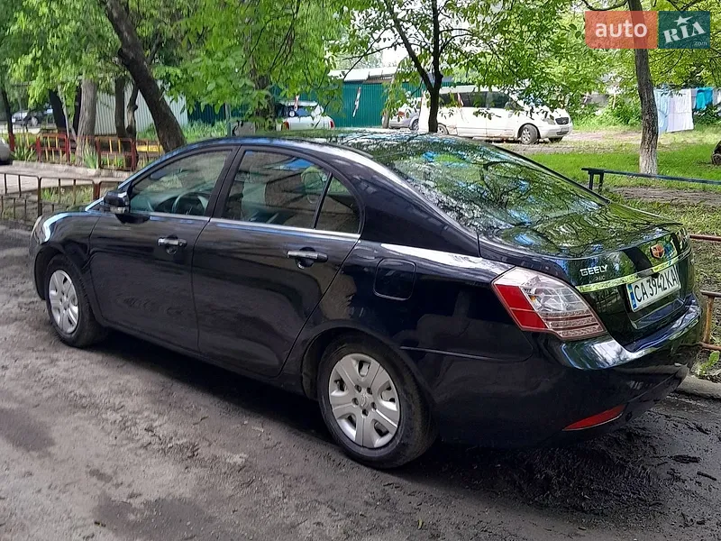 Geely Emgrand 7 (EC7)