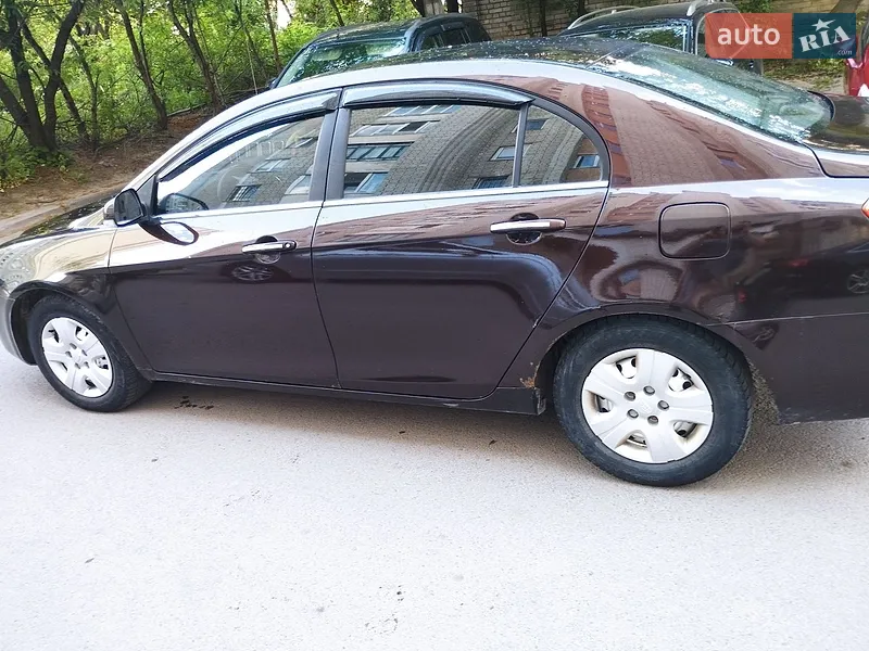 Geely Emgrand 7 (EC7) 2013