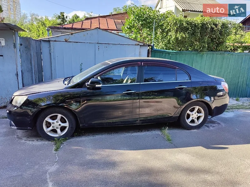 Geely Emgrand 7 (EC7) 2013