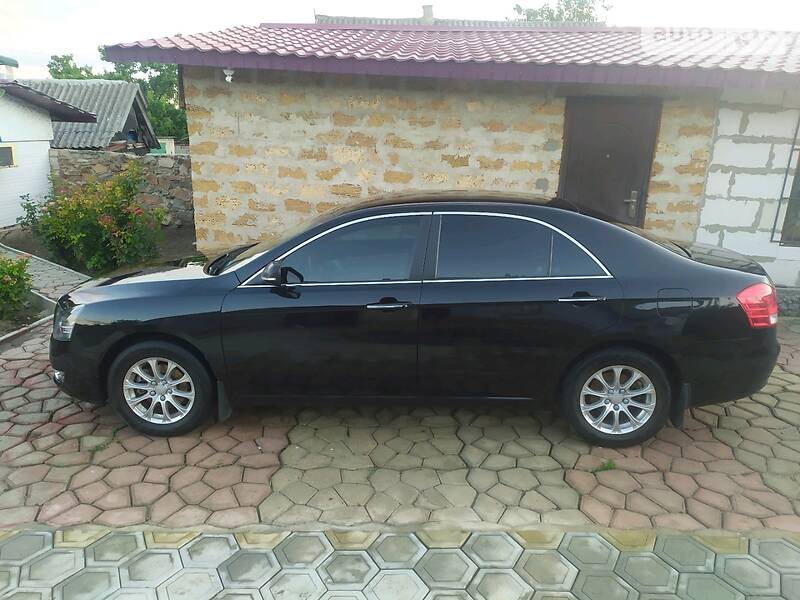 Седан Geely Emgrand 8 (EC8) 2013 в Южноукраїнську