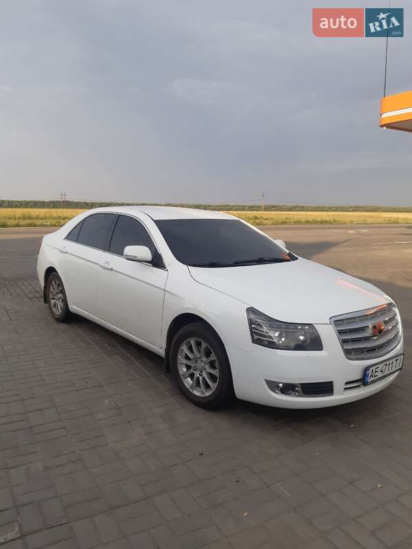 Седан Geely Emgrand 8 (EC8) 2014 в Днепре